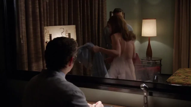 Emily kinney - seks ustaları (s03e09)