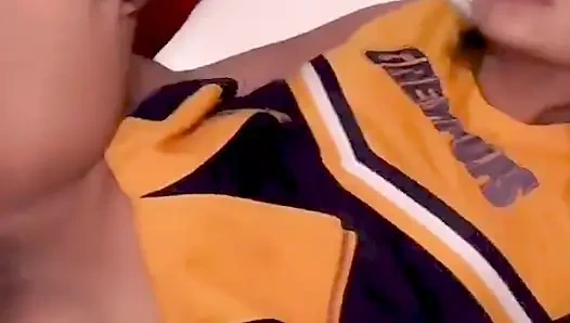 Matehuala ponpon kız dikey telefon videosu