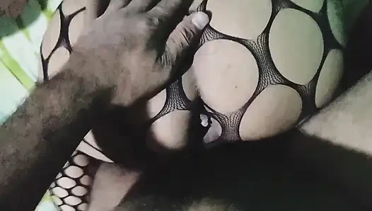 Hintli Batılı Seksi Yenge Kocasının Patronunu Sikiyor