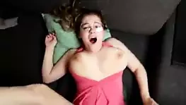 Büyük memeler sikişiyor