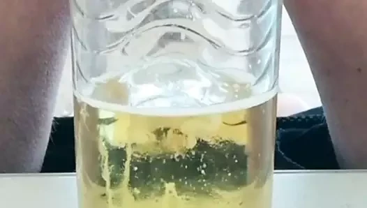içkimi dolduruyorum