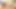 Büyük memeli sarışın orta yaşlı seksi kadın ıslak kanepede genişliyor