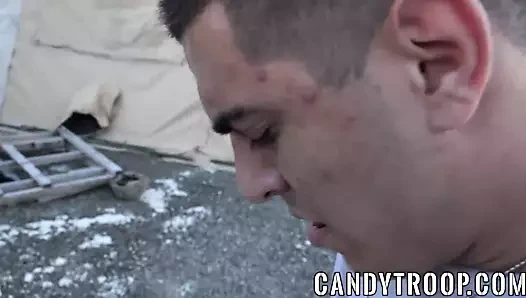 Abanoz öğrenci komutan tarafından çarptı