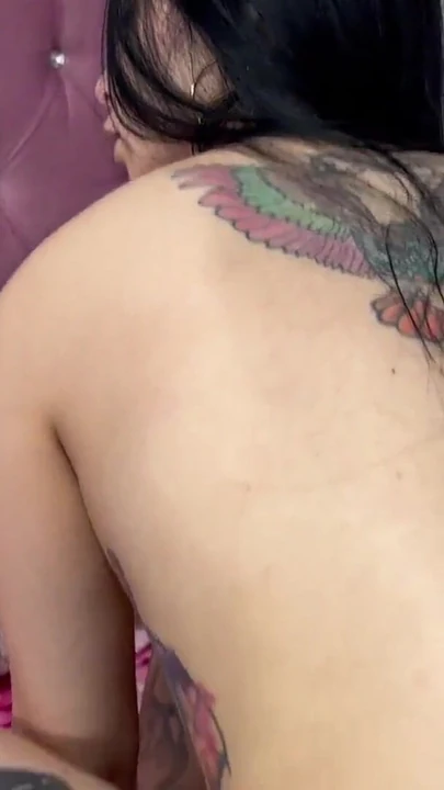 Anitta Miller Kimmi'nin götünü emmeyi seviyor | Klip 2