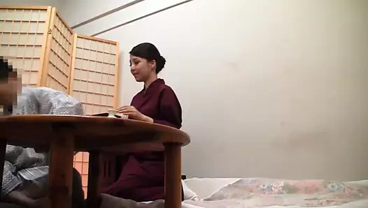 Efendim... bu bir sorun olacak... ya da öyle diyor, pis garson benim aletimi emerken -2