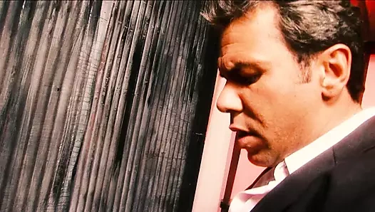 Jenna Presley kaçmıyor