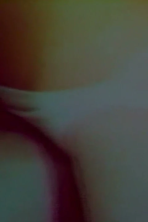 Kaslı öğrenciler korunmasız tutkulu şehvetle eğitiliyor