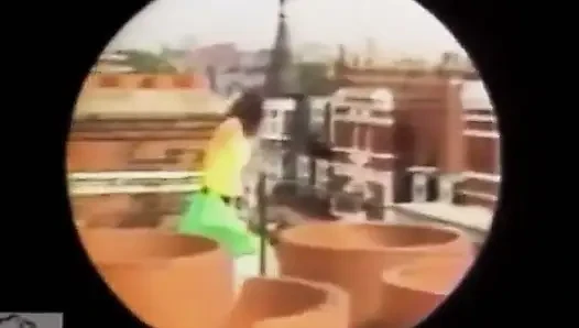 İngiltere'nin göğüsleri 6