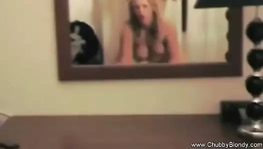 Kendilerini sikişirken görebilirler