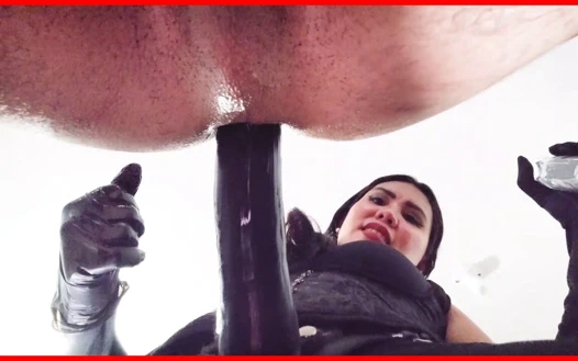 Büyük zenci yarağı takma yarakla bakış açısı kadın kılıklı anal eğitim!