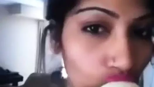 Arap-milf bir muz berbat