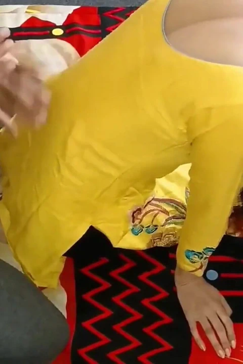 Baldız sevgililer gününde yalan söylerken sikiliyor