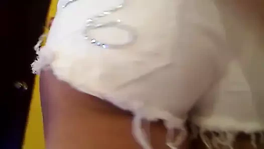 Dyanna küçük görünüm