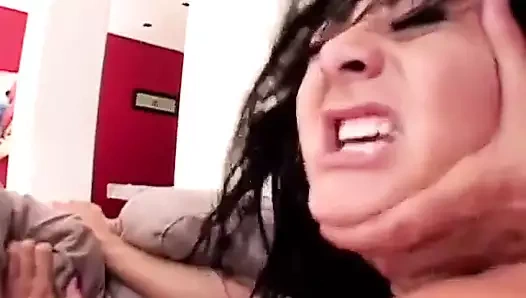 Ateşli hatun sakso çekerken amını arkadan siktiriyor