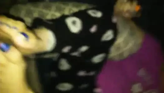 Olgun etli taban footjob römorkör