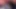 Genç kız iki yaşlı horoz alıyor