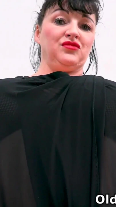 Ofis hanımı Devon Breeze sana bir iki numara öğretebilir | Klip 1