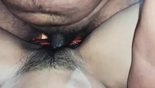 Hintli üvey kız kardeş Hintçe sesli jija ile sikişiyor