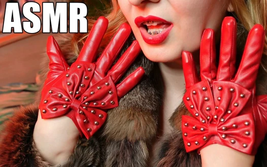 Kırmızı eldivenli seksi asmr