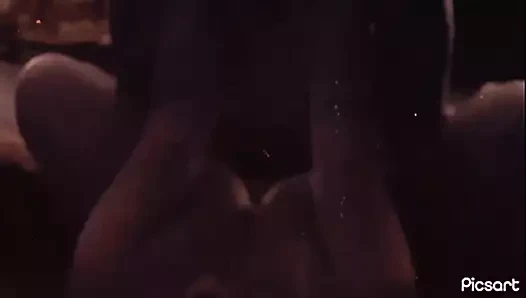 Kadın onun canavar yarağını seviyor