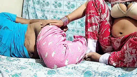 Hintli öğretmen ve öğrenci sınıfta seks yapıyor 28765