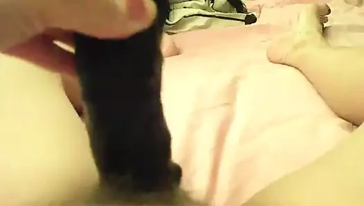 Dildolarımla oynamayı seviyorum