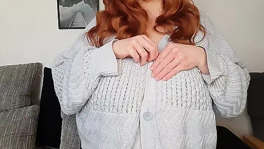 Mavi Dantelli Sütyenle Göğüslerim