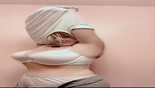 Bir Şeyler Değişmeli