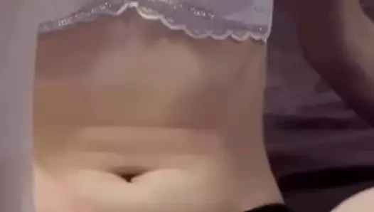 Ateşli kaltak komşu dölünüzü istiyor