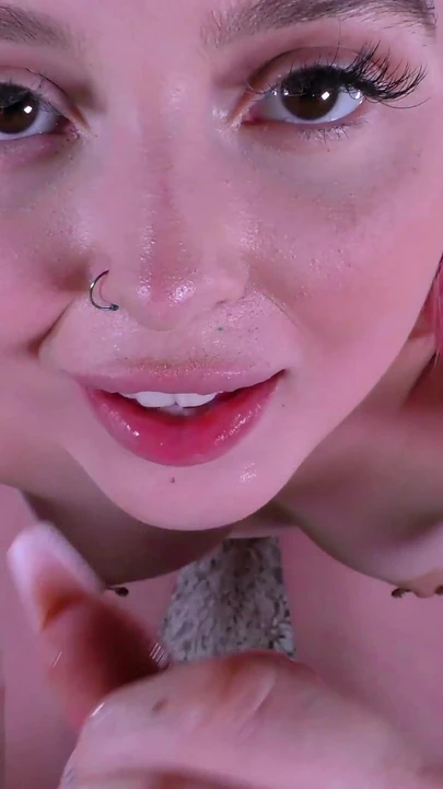 Fahişe olmaya hazır, tekrar!