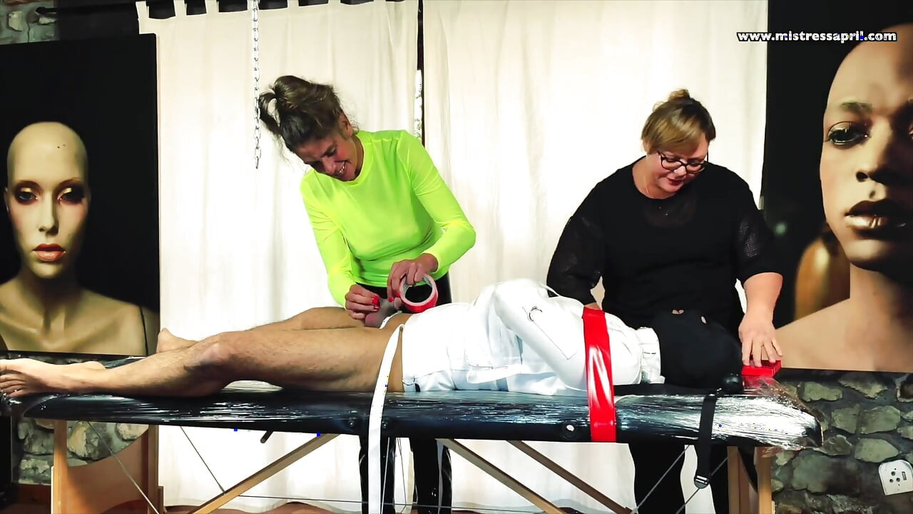 Dominatrix sahibe April - onu düzelt xhv