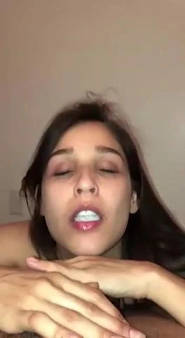 Desi güzel kız yeme boşalmak