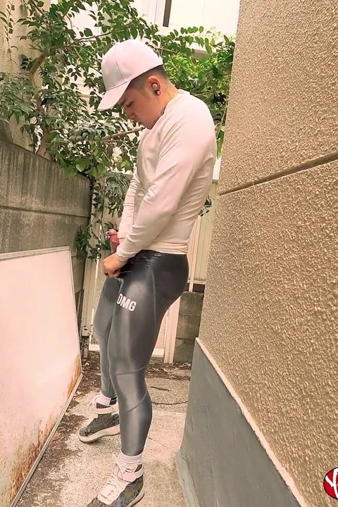 Yoshikawasakixxx - yoshi kawasaki heyecan verici açık havada mastürbasyon gösteriyor
