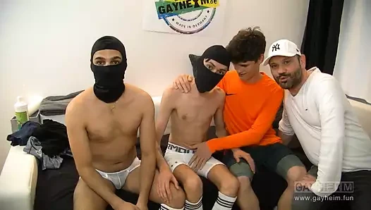 Bir Halleluja için dört yumruk (veya şu anda el ile ne)