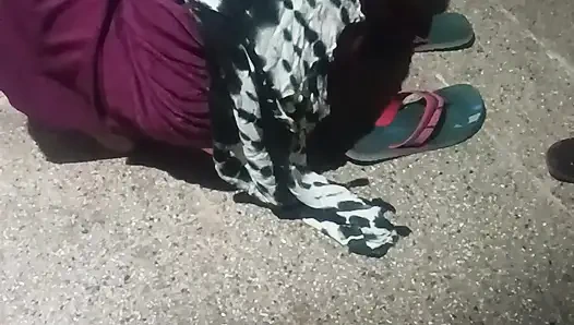 Aaj Bhabhi bhaiya ghar par nahi ha