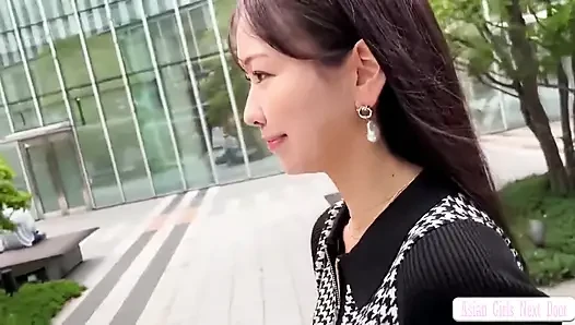 Tall 170cm Beauty with Perfect Style, Flexible Body Creates Unique Pose Leading Into Intense Creampie Moment 1st