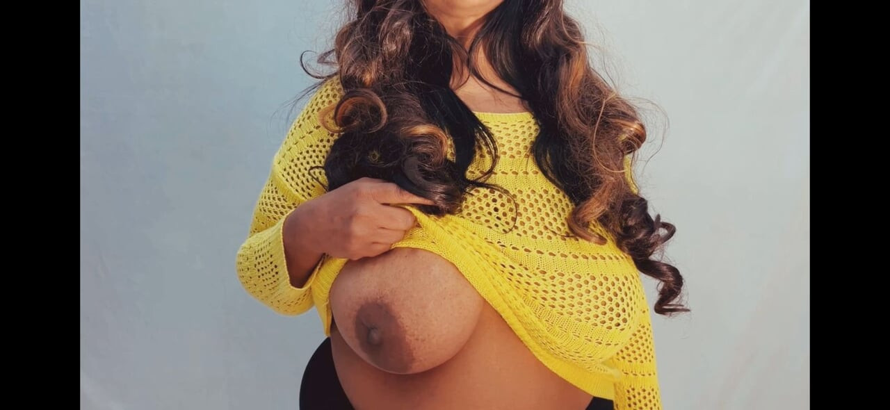 Makan malik ne ladki ko rent na dene par choda deya