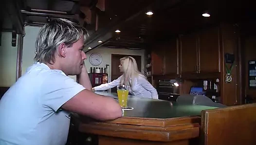 Tüm bu alman olgun ep 1 herhangi bir yerde sikmek istiyorum