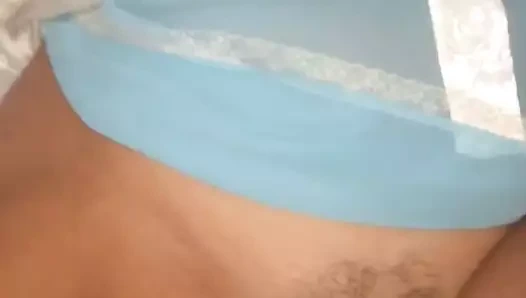 Sıcak yapışkan cumshot üzerinde mommys kıllı kedi