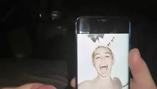 Miley cyrus boşalıyor 4