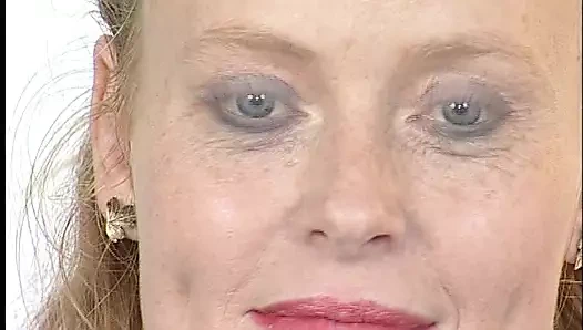 Klasik retro Alman amatör günlük porno dozunuz