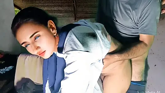 Hintli bakire okul kızları erkek arkadaşıyla ilk kez seks yapıyor Hintli desi okulu viral mms video öğretmeni ve öğrencisi