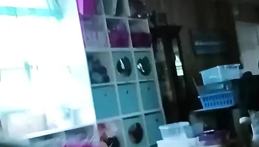 Bu adama sakso çekmemi izle! Ateşli orta yaşlı seksi kadın sakso çekiyor!