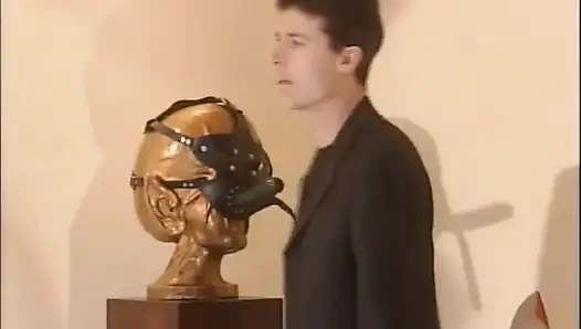 Seksi sarışında büyük olgun yarak