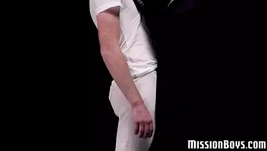 iyi görünümlü twink var eyersiz eylem ile mormon elder