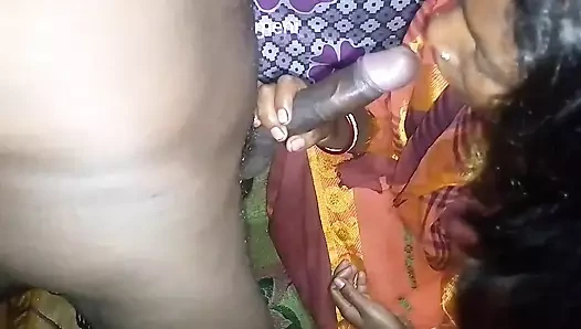 Raat mein pados ki bhabhi ko jamkar gand Mari