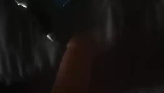 Yabani aygırı evcilleştiren Cokoalette (devine karamel)