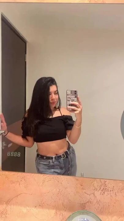Alice_Powell videosu