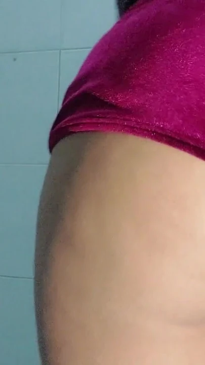 Royal Punjabi Indian bu seksi şort ve tangayı giymeyi seviyor - | Klip 3