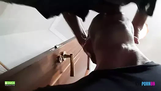 Bir adamı mahvetmek için sadece birkaç saniyen olduğunda